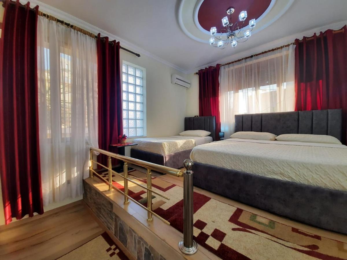 Villa 53 Tiranë Luaran gambar