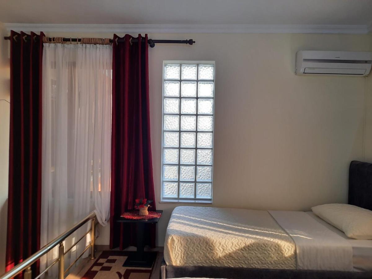 Villa 53 Tiranë Luaran gambar